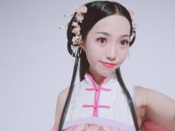 -盘子女人坊古装写真摄影(厦门总店)