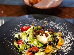 主厨推介沙拉-YUE·6·西式融合餐厅(外滩六号店)