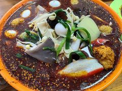 -不起眼麻辣烫凉皮店