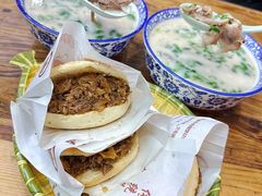 -穆得·老周家牛肉烧饼(普利街店)