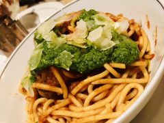 -伦敦比斯特购物村