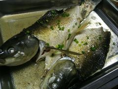 -堤边美食