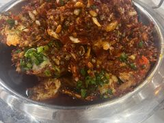 -凤凰路何眼镜香辣蟹(花果园店)