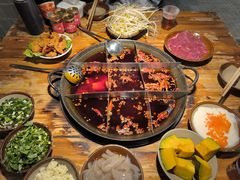 -陈陈火锅(较场口店)