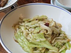 -老鼎万春卤菜(五代传承创始老店)