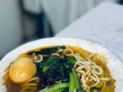 -丁记牛肉手擀板面