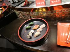 -四海一家自助餐(益田假日广场店)