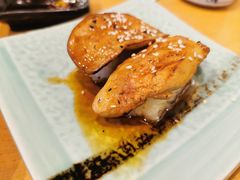 火炙秘制鹅肝寿司-沼津港渔市(宏伊国际广场店)