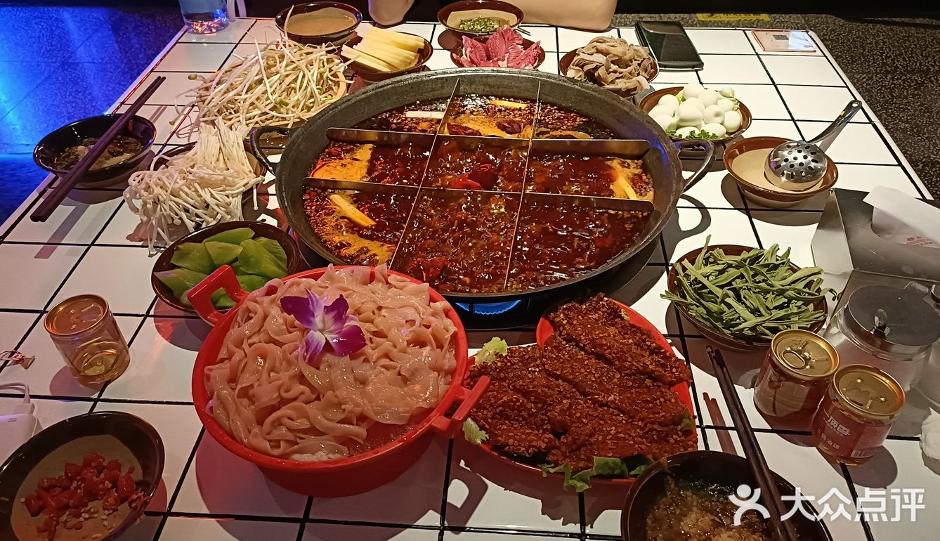 来重庆的小伙伴们可以过来打卡哟。不亏