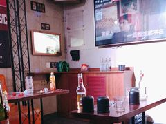 -唱吧麦颂KTV(西单华威潮铺街店)