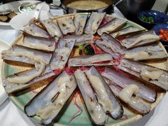 蛏子皇-红鼎豆捞·非遗鲍皇汤火锅(宝丰路店)