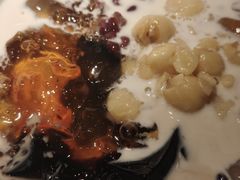 -RUXU入续糖水铺与包(卓悦中心店)