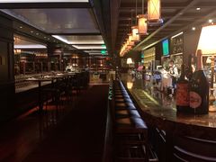 景观位-Wolfgang’s Steakhouse 沃夫冈牛排馆(上海白玉兰广场店)