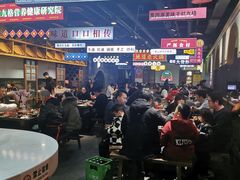 -红九格老火锅(三峡广场店)