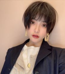 -变画·发型STUDIO