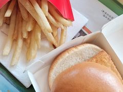 -麦当劳(济南名泉广场店)