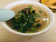 豆泡汤-洪峰浩老北京烧饼夹肉(角门路店)