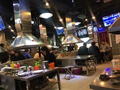 -马路牙子烧烤音乐酒馆(望京店)