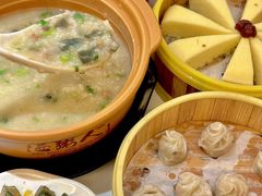 金牌皮蛋瘦肉粥-温粥人(春晖路店)