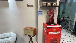 -老男孩男士理容馆·理发·烫染·修面