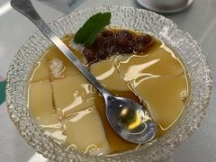红豆焦糖豆腐花-名善山珍·野生菌汤锅(文殊院店)