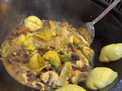 -谭家山河村铁锅炖&东北烧烤(交大店)