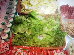 -成都你六姐·牛肉冒菜(上海环宇荟店)