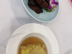 -老人和饭店(淮海中路店)