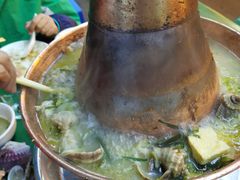 -一口猪海鲜浑锅·东北家常菜