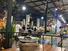 -芭提雅Amporn Seafood自助餐厅