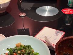 -川流不息·地道川菜·小龙虾(新松江路店)