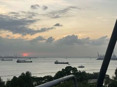 -圣淘沙天际线斜坡滑车