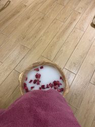 -香港倾城国际·美容美体中心