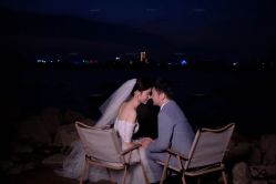 -雪中彩影婚纱摄影·微光艺术中心