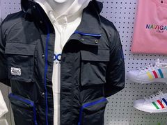 -唯品会(北京国瑞城店)