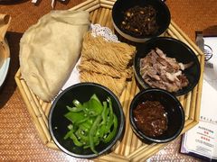 -唐山宴百姓府邸院落中餐