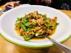 -费大厨辣椒炒肉(万家丽一店)