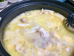 榴莲椰子鸡-百年果林椰子鸡(中洲店)