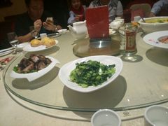 -皇宫大酒店