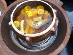 -楠柏弯休闲山庄(梨花溪店)