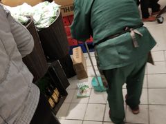 -中百仓储(古田路店)