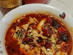 -渝是乎酸菜鱼·川渝小炒(新世界百货望京店)
