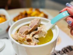 -老乡鸡(上海白玉兰广场店)