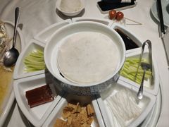 -羲和雅苑•北京烤鸭(陆家嘴中心店)
