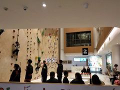 -ROCKPLUS攀岩馆(环宇城店)