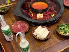 -黄潇洒老火锅(九眼桥宏济巷店)