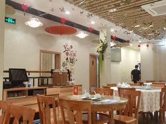 大堂-丹江口渔村·湘味厨房(桃园店)