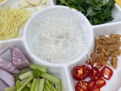 -官塘陈记鱼生·潮汕砂锅粥·牛肉火锅(潮枫路总店)