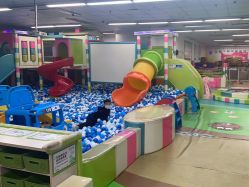 -孩子王童乐园(吾悦广场店)