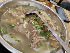 -冯烫烫跷脚牛肉·川菜小馆(武胜西街店)